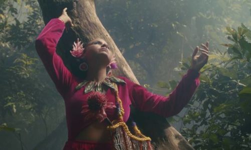 BOMBA ESTÉREO LANZA NUEVO VIDEO PARA ‘DEJA’