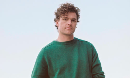 VANCE JOY PRESENTA LA VERSIÓN ACÚSTICA DE “MISSING PIECE”