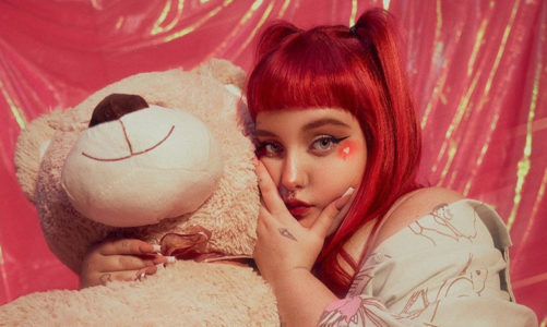 BB ASUL PRESENTA "UWU", SU ÁLBUM DEBUT