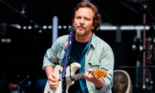 EDDIE VEDDER ESTRENA 'BROTHER THE CLOUD'