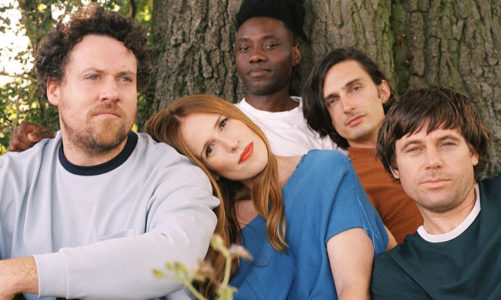 METRONOMY PRESENTA SU NUEVO ÁLBUM ‘SMALL WORLD’